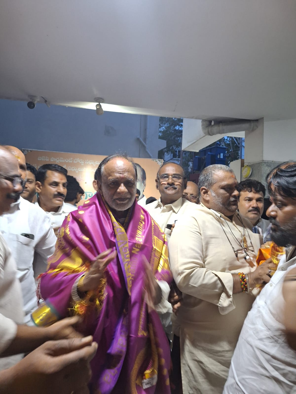 AISKA President meets MP Dr K Lakshman